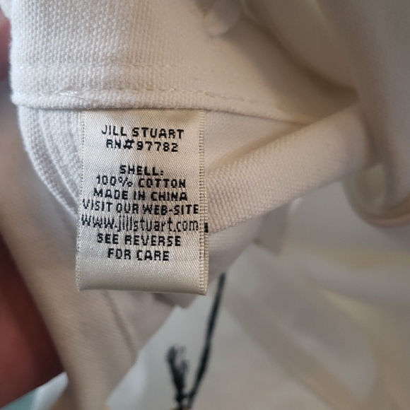 Jill Stuart Ingrid Crop Jeans - Picture 9 of 9